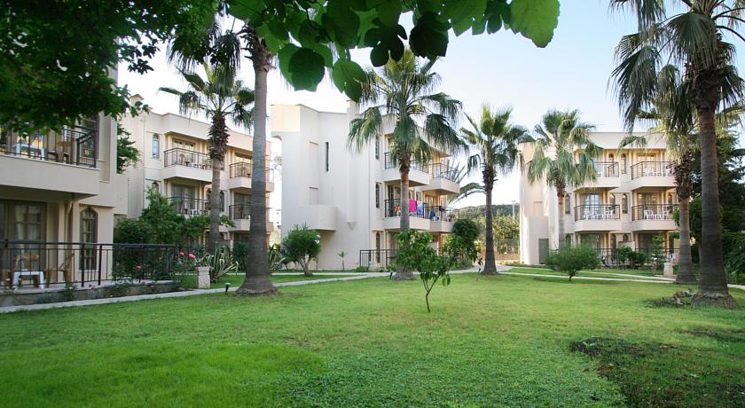 Adin Beach Hotel  