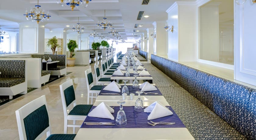 Adin Beach Hotel  