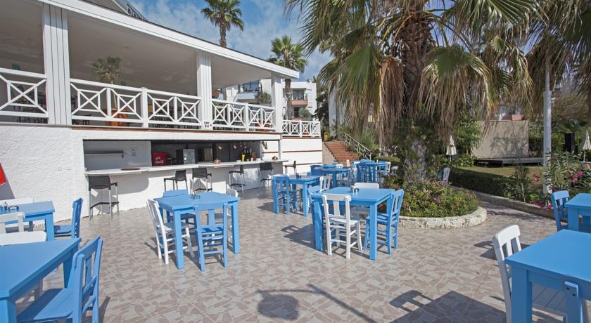 Adin Beach Hotel  
