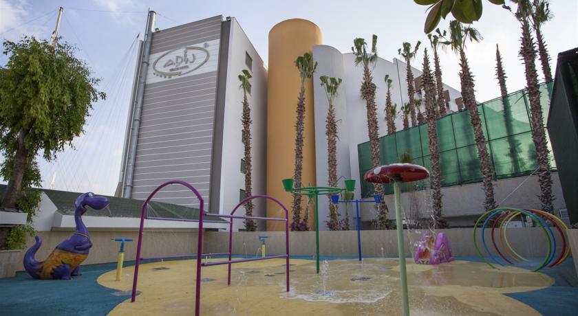 Adin Beach Hotel  