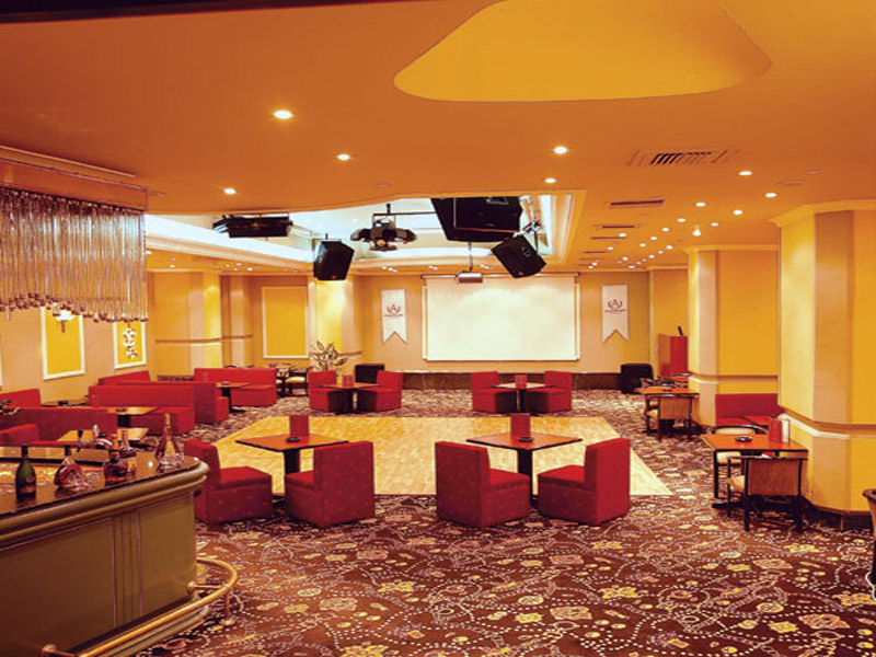 Akgün Hotel İstanbul / Maxine