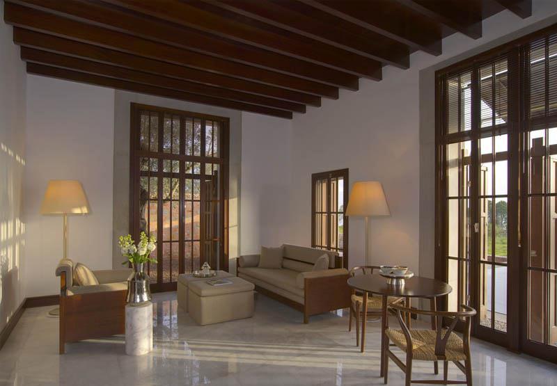 Amanruya Resort  