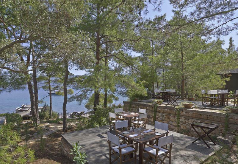 Amanruya Resort  
