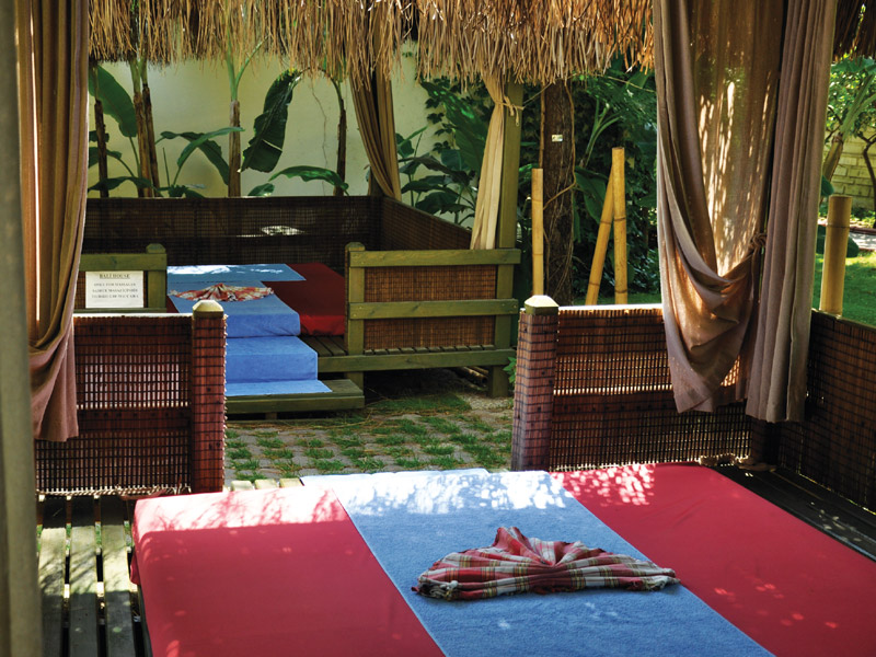 Amara Club Marine Nature  