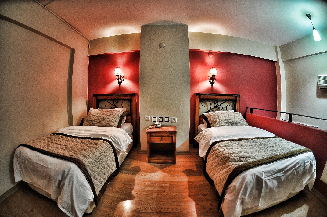 Antikhan Hotel  