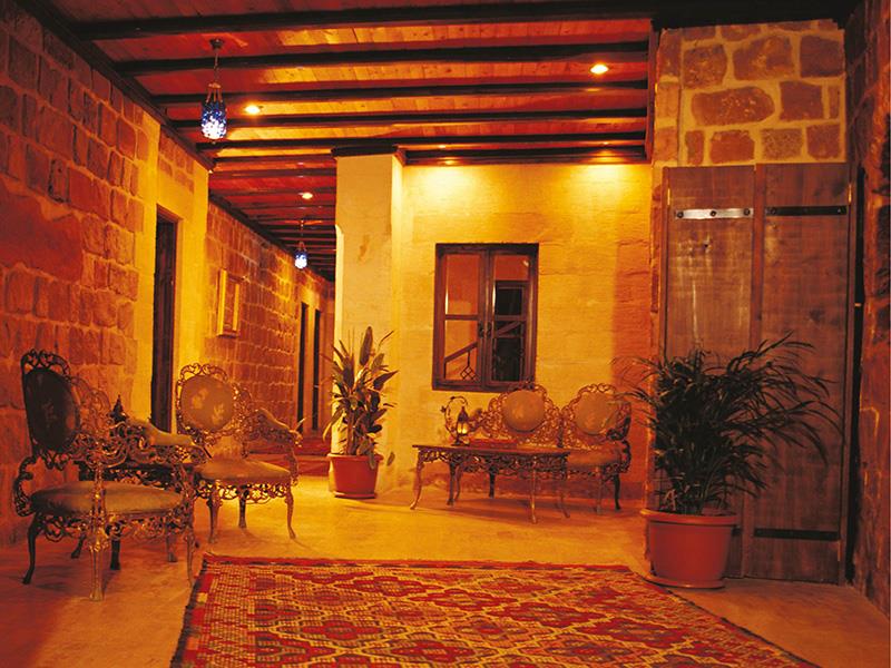 Artuklu Kervansaray Hotel  