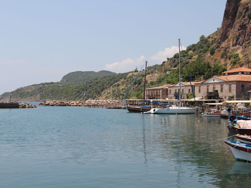 Assos Nazlıhan Otel  
