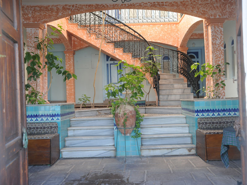 Assos Nazlıhan Otel  