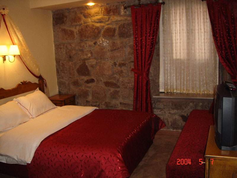 Assos Nazlıhan Otel  