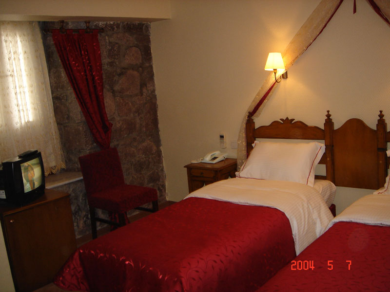 Assos Nazlıhan Otel  