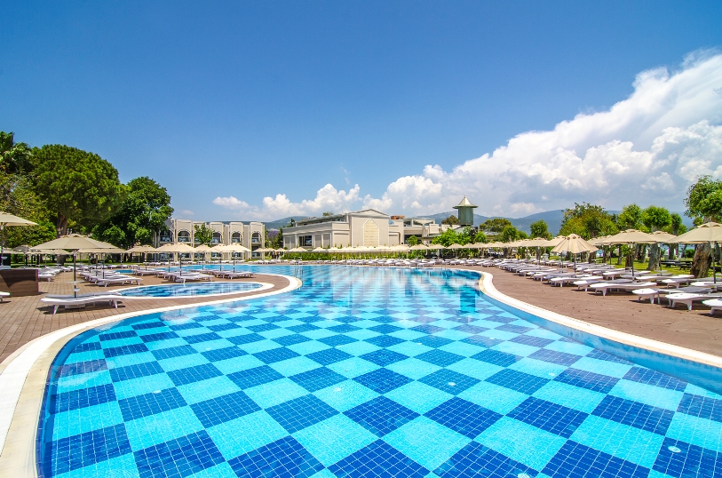 Aurum Spa & Beach Resort  