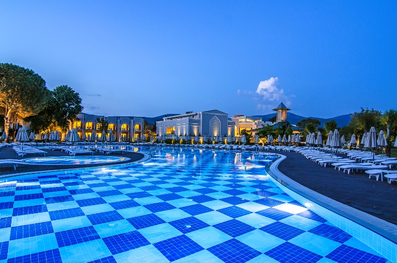 Aurum Spa & Beach Resort  
