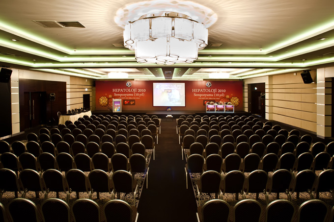 Bilkent Otel ve Konferans Merkezi / İstanbul Salonu