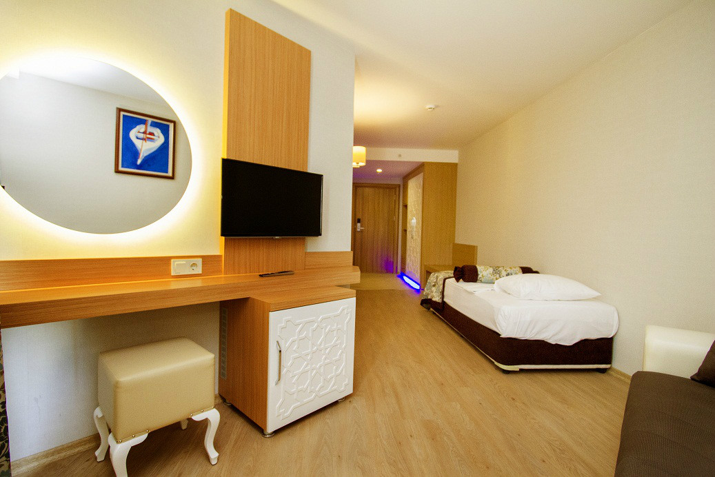 Blue Wave Suite Hotel / suit oda