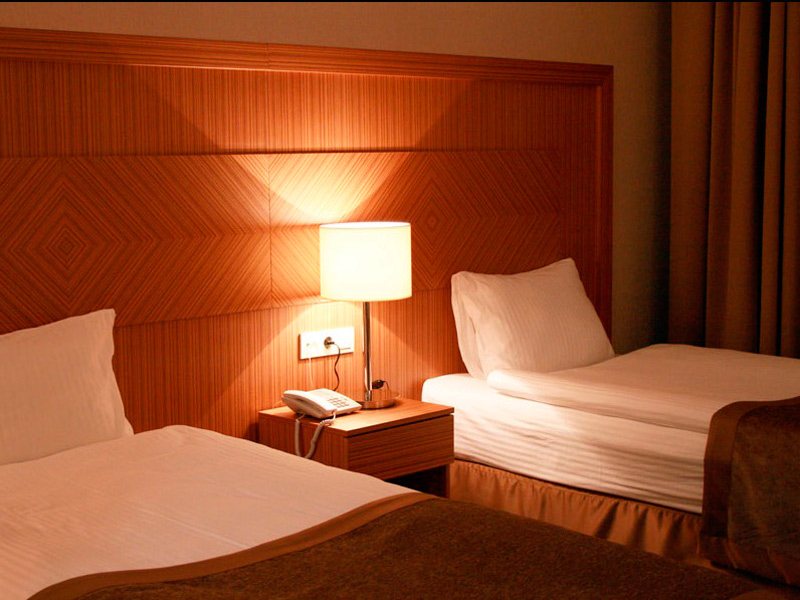 Boss Otel  