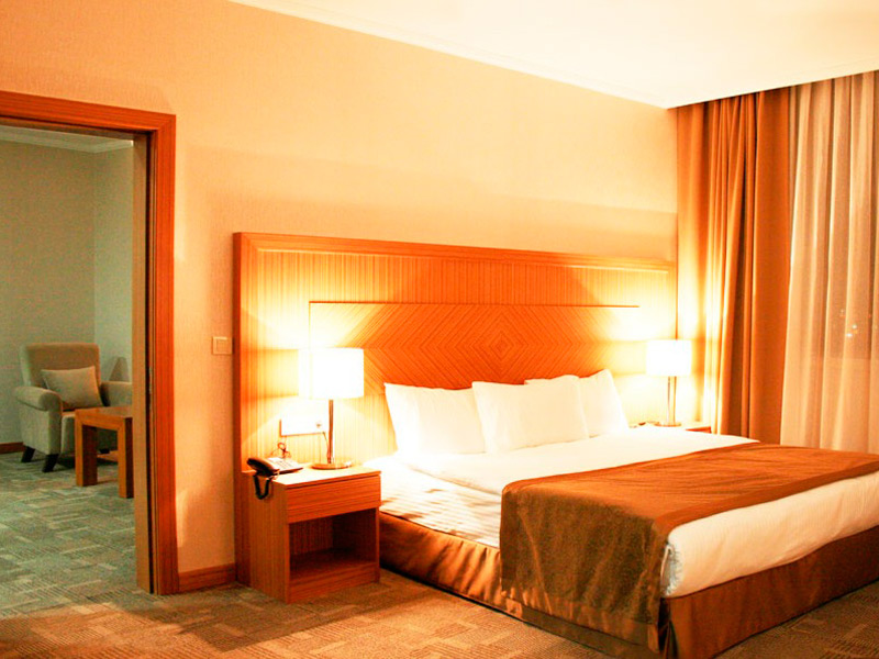 Boss Otel  