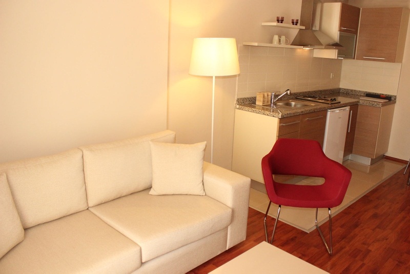 B-Suites Hotel   