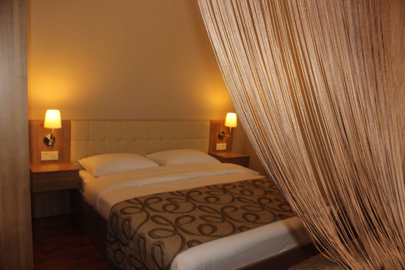 B-Suites Hotel   