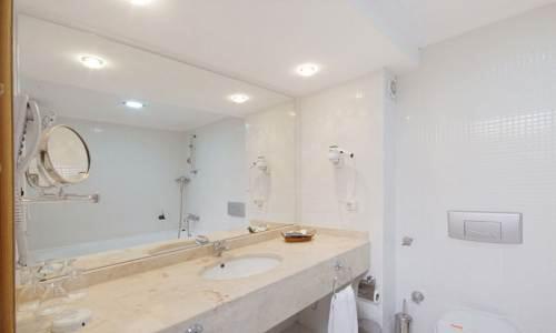 Çankırı Kurşunlu Termal Otel  