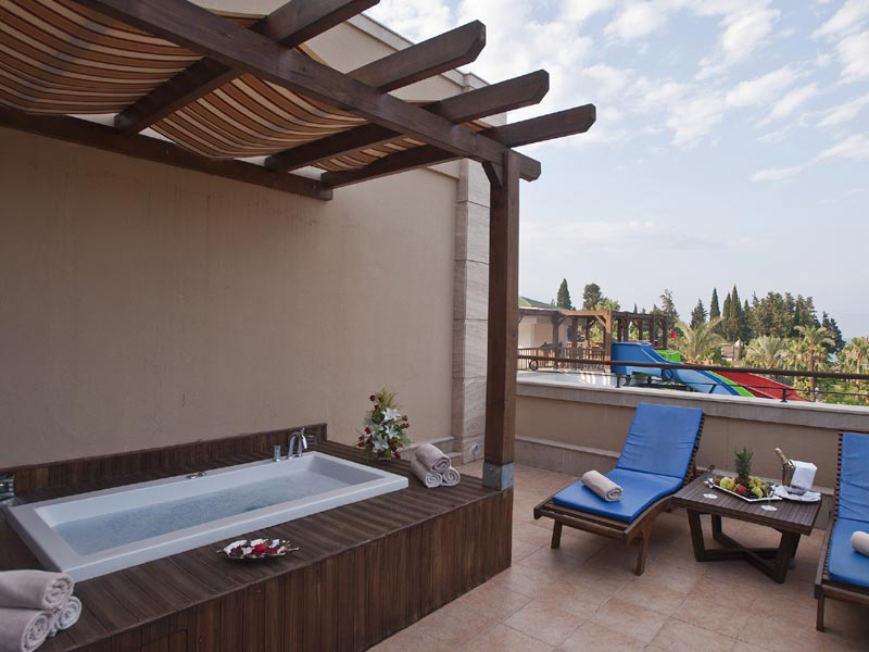 Crystal Deluxe Resort & Spa Kemer  