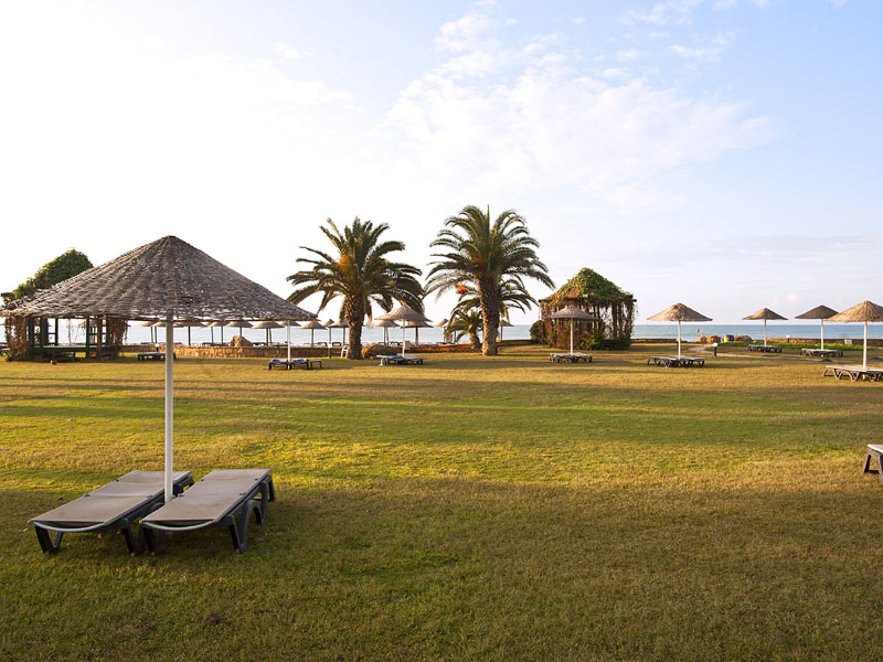 Crystal Tat Beach Golf Resort&Spa  
