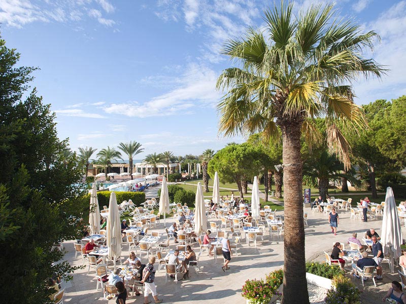 Crystal Tat Beach Golf Resort&Spa  