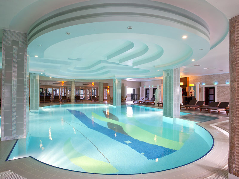 Crystal Tat Beach Golf Resort&Spa  