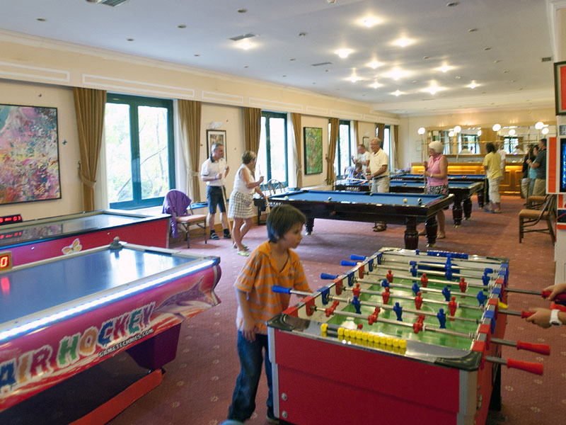 Crystal Tat Beach Golf Resort&Spa  