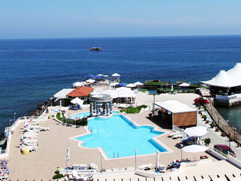 Dome Hotel  