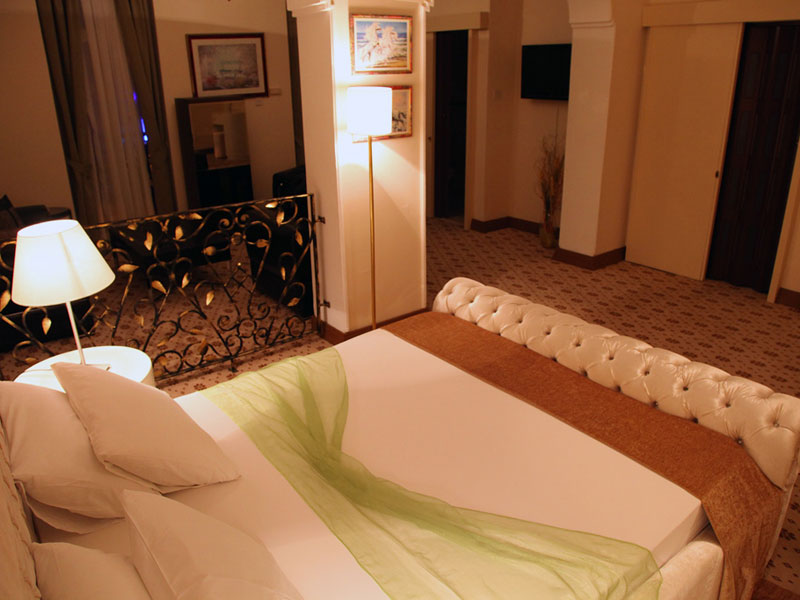 Dome Hotel  