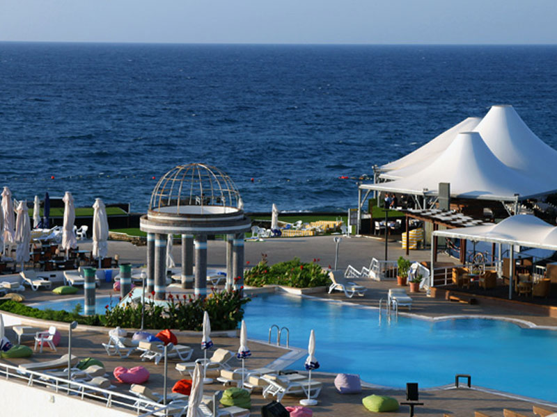 Dome Hotel  