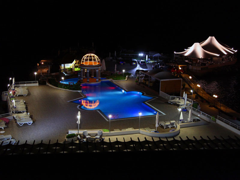 Dome Hotel  