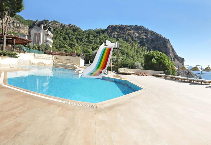 Dora Beach Turunç Hotel  
