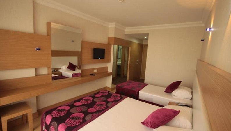 Drita Hotel / standart oda