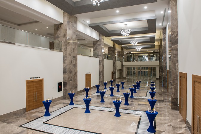 Elexus Hotel Resort  