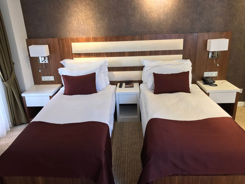 End Glory Hotel  