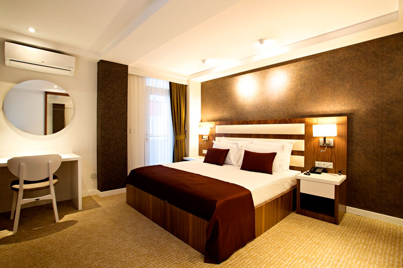 End Glory Hotel  