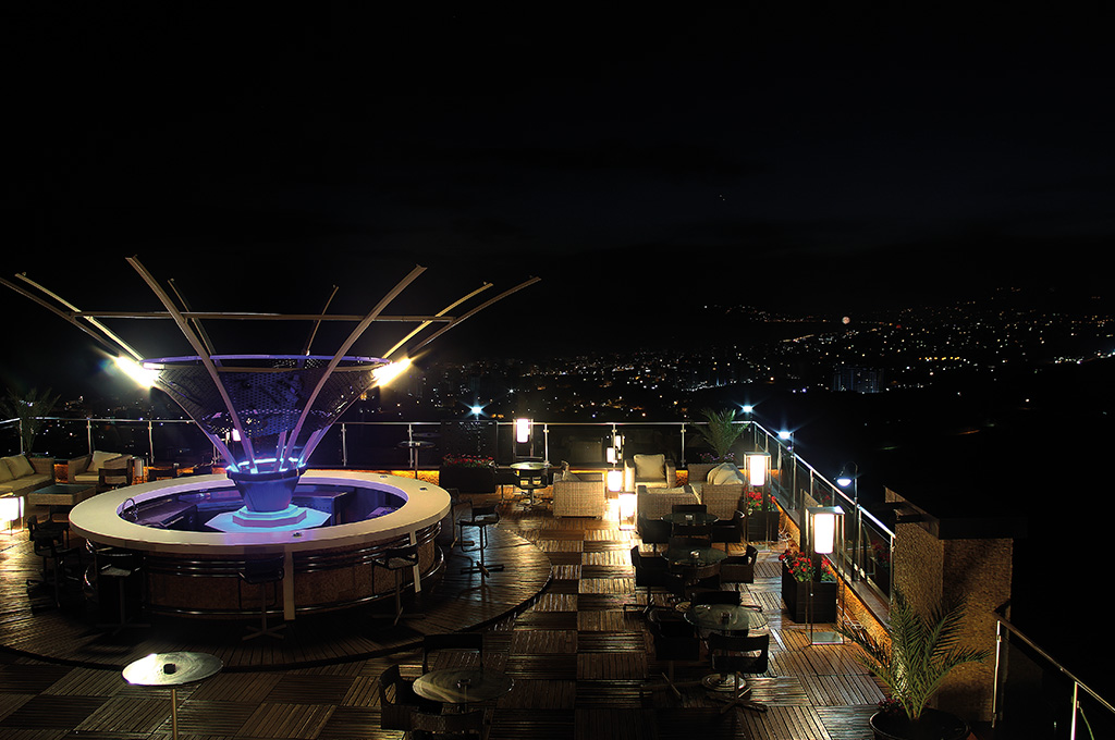 Gold City Hotel  