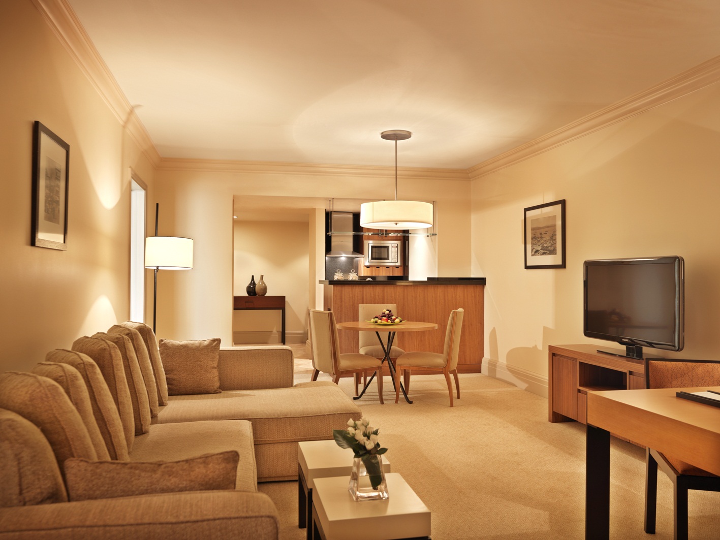 Grand Hyatt İstanbul / Büyük Suit Oturma Odası  