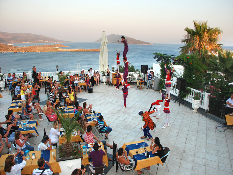 Grand Newport Hotel  