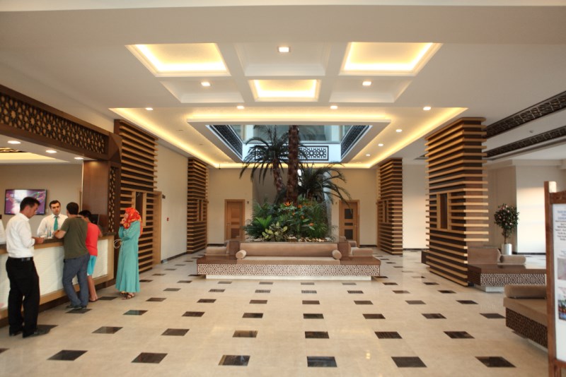 Grand Özgül Termal Tatil Köyü  
