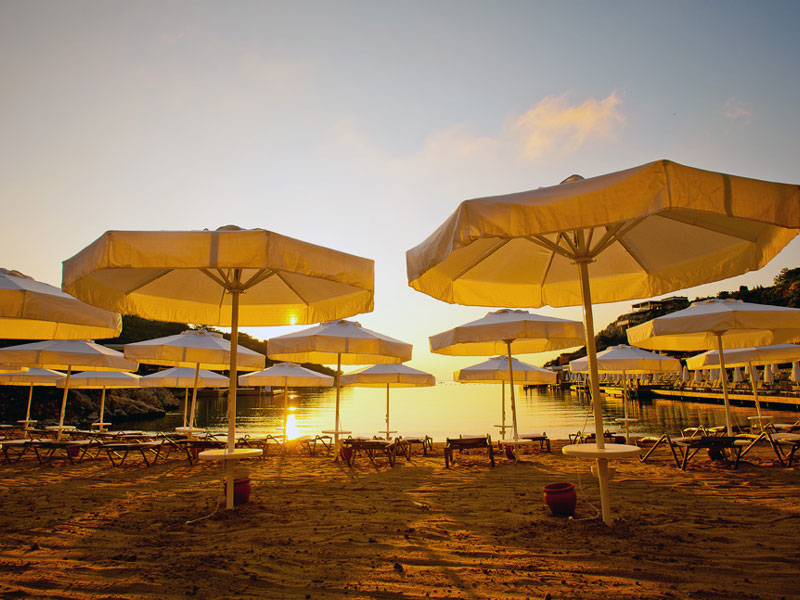 Hilton Bodrum Türkbükü Resort & Spa  