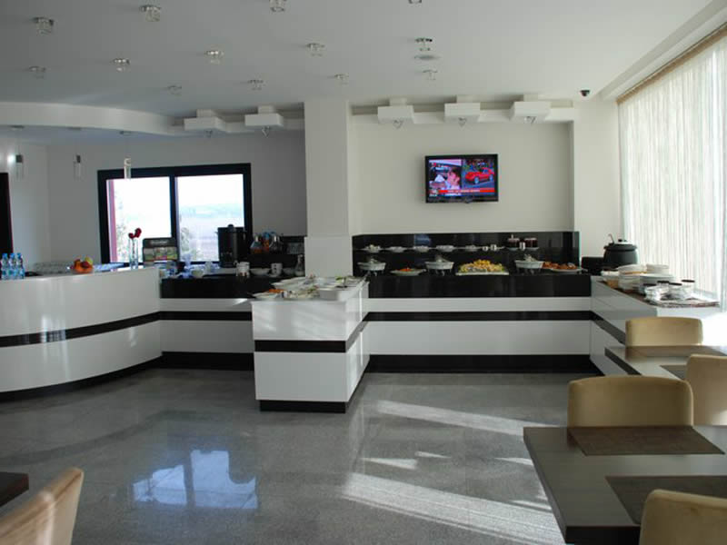 Hotel La Bella Soma  