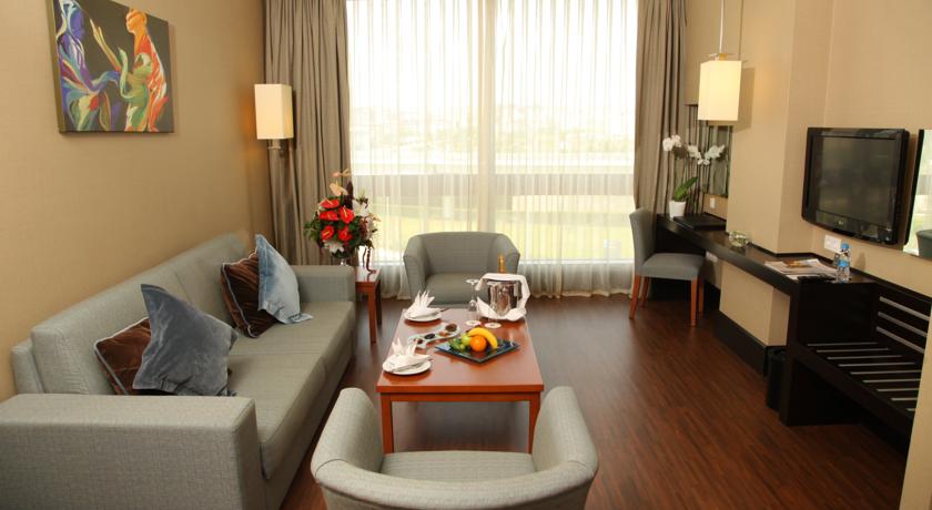 ISG Airport Hotel  