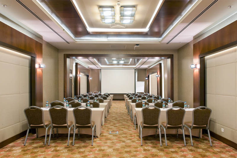 ISG Airport Hotel  