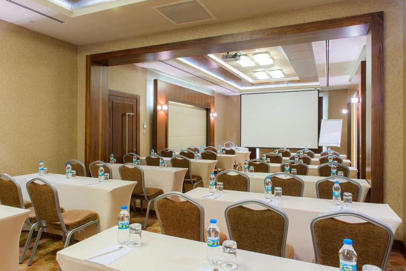 ISG Airport Hotel  