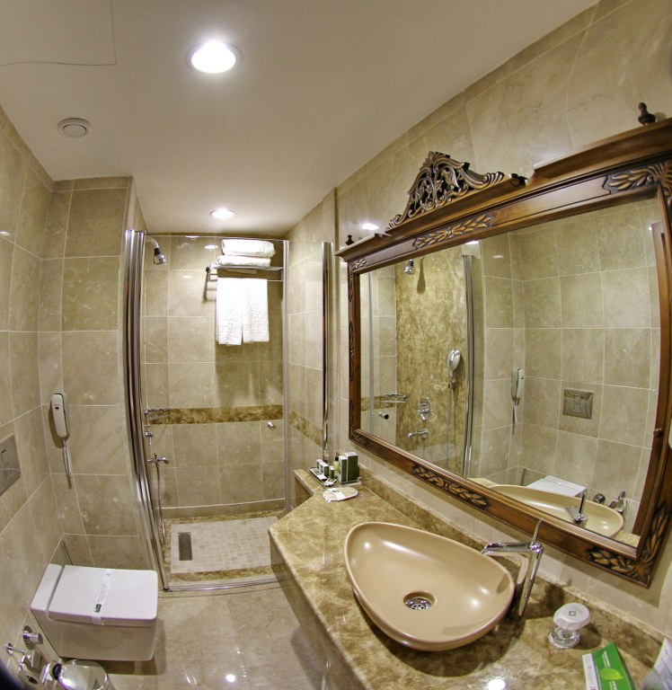 İzala Hotel  