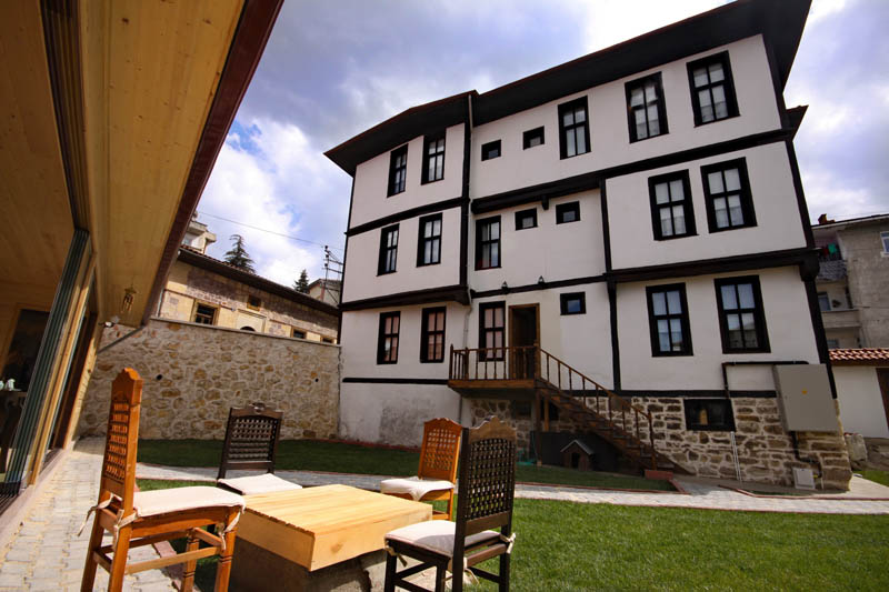 Kadıoğlu Konak  