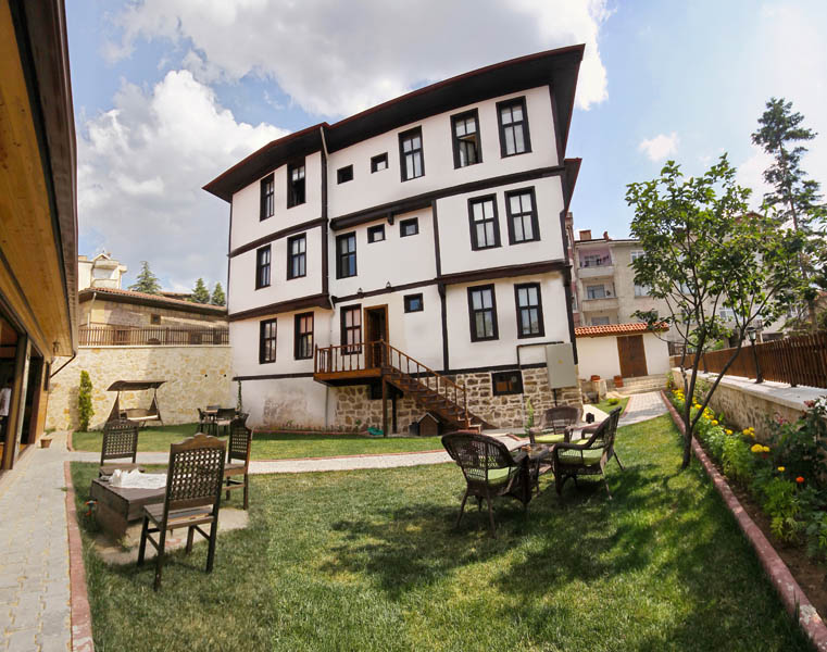 Kadıoğlu Konak  