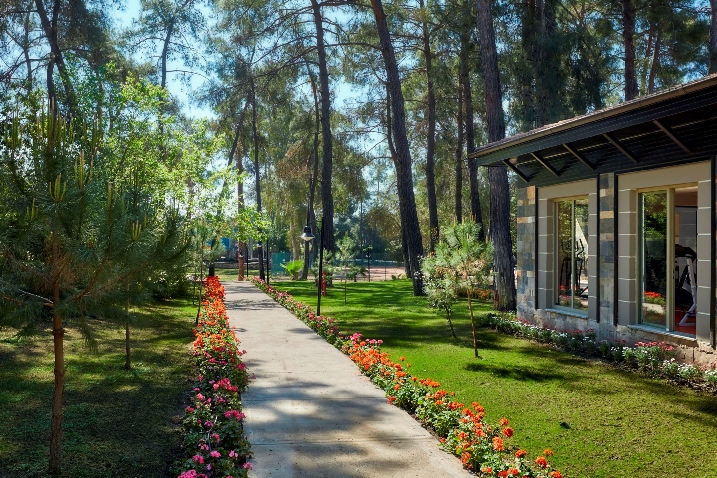 Kimeros Park Holiday Village  